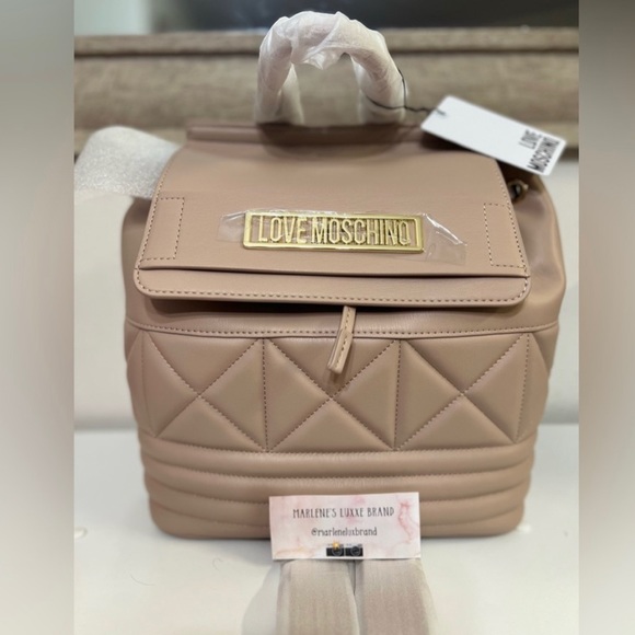 LOVE MOCHINO BACKPACK Quilted Faux Leather NWT - Picture 2 of 8